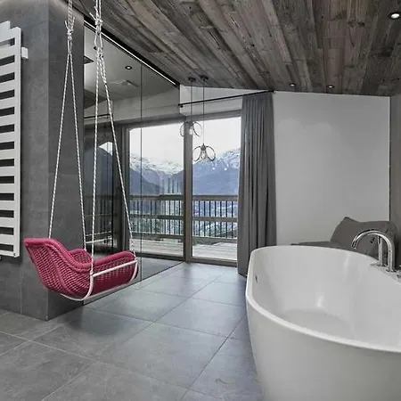 4br Amazing Next To The Ski Slops Chalet Sölden