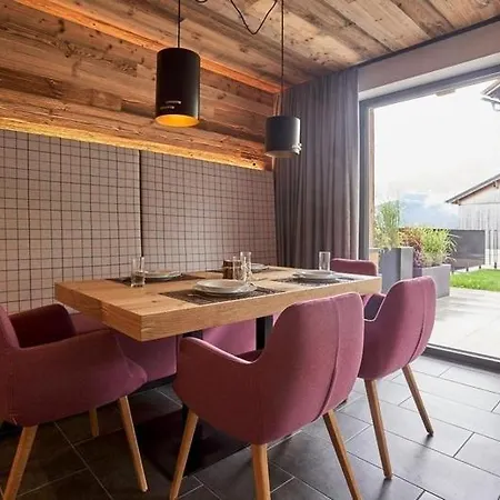 4br Amazing Next To The Ski Slops Chalet Villa Sölden